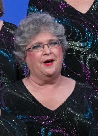 Karen Lee singing