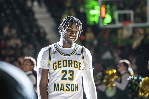 Mason men's basletball player Elvis Nnaji