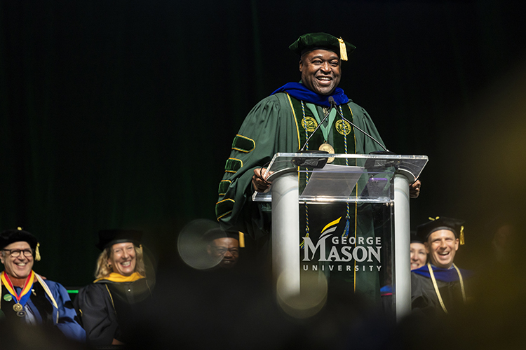 Mason President Gregory Washington at 2023 New Student Convocation