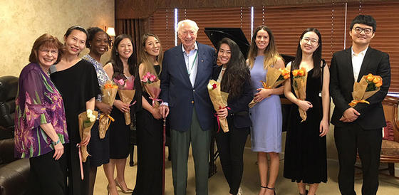 School of Music students with Sid Dewberry (center) and Dr. Linda Monson (far left).