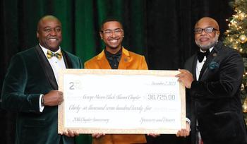 Pres Washington and members of the Black Alumni Chapter